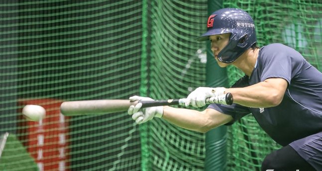 롯데가 박찬호 영입을 포기한 이유와 육성 중심의 방향성